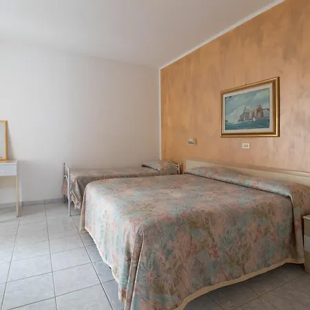 Corallo 3* Джулианова